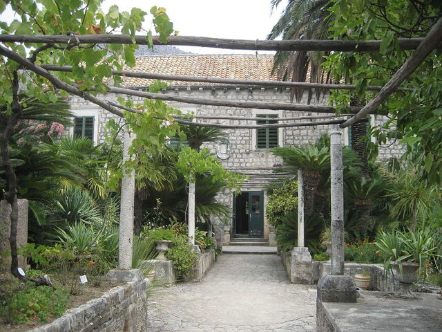 Trsteno Arboretum, gebouwen