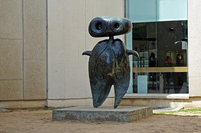 Personnage door Joan Miró