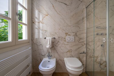 Deservi Luxury Apt. Vasari, badkamer