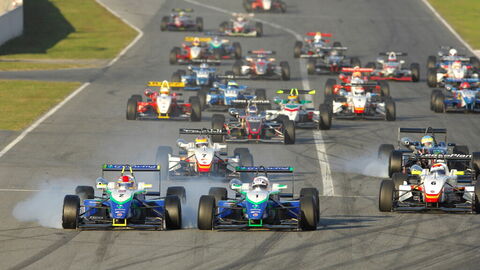 Racen op het Circuit de Barcelona-Catalunya