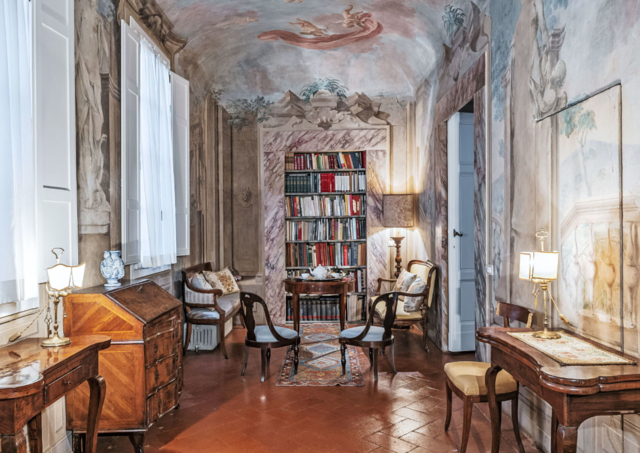 Dimora Del Palazzo Aldobrandini Del Papa, bibliotheek