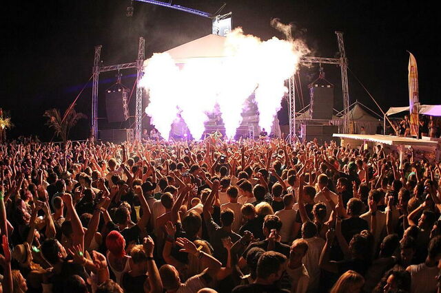 Papaya Club, Zrće Beach