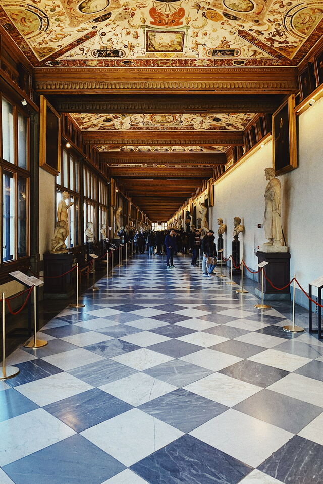 Een gang in het Uffiz