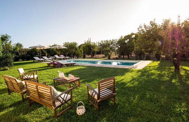 Villa del Sirio, veld