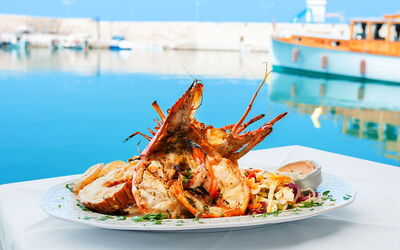 Genieten van kreeft op Kreta