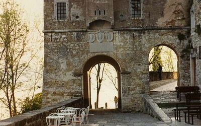 Motovun bij zonsondergang