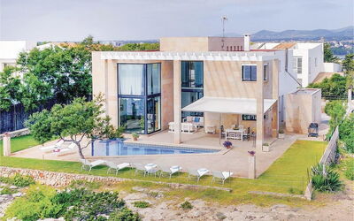 Portocolom, buitenkant