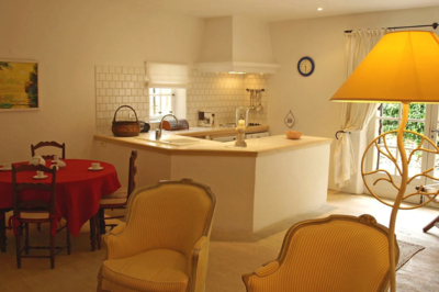 La Maison Si Tranquille, woonkamer