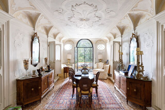 Galero interieur met stucco