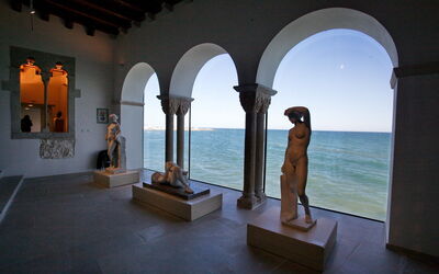 Uitzicht vanaf het Maricel Museum