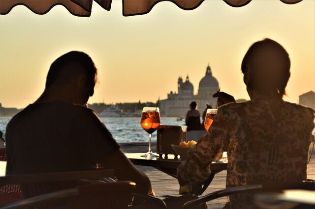 Genieten van een spritz in Venetië