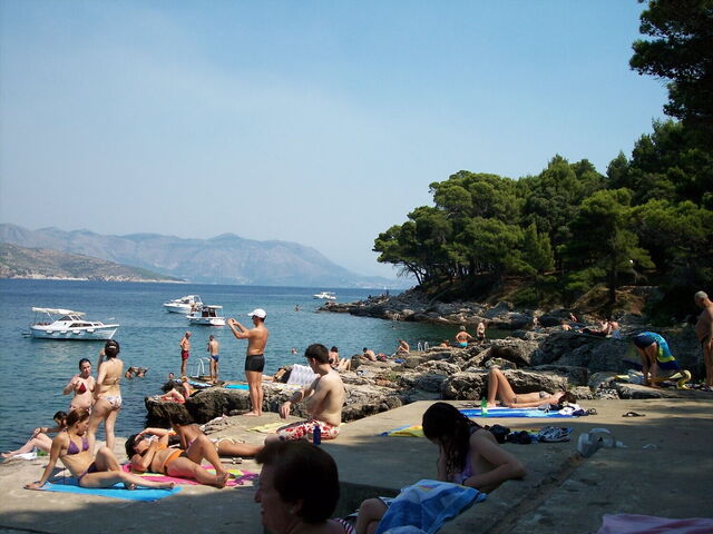 Een strand op Lokrum