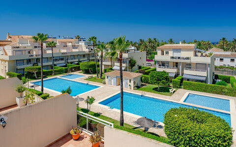 Jardines de Dénia Iii: Appartement, Condominium, Gemengd Gebruik, Hotel, Balkon
