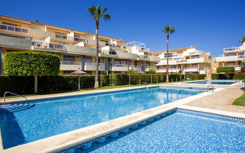 Jardines de Dénia Iii: Appartement, Condominium, Gemengd Gebruik, Hotel, Balkon