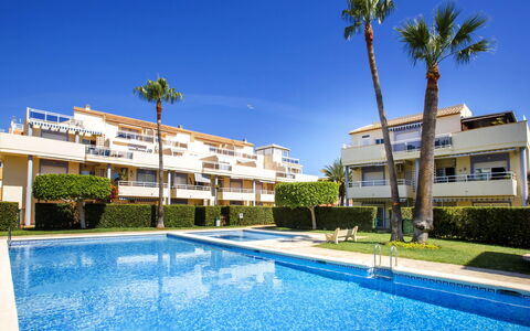Jardines de Dénia Iii: Appartement, Condominium, Gemengd Gebruik, Hotel, Balkon