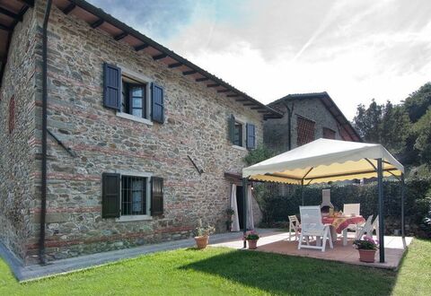 Il Palazzetto: Eigendom, Huis, Huis, Gebouw, Verblijf, Onroerend Goed, Dak, Boerderij, Facade, Siding