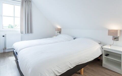 Alk 6: Eigendom, Meubilair, Gebouw, Comfort, Venster, Cabinetry, Hout, Textiel, Schaduw