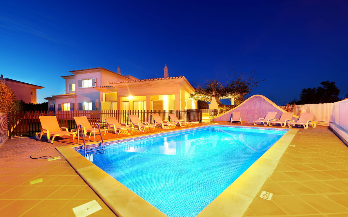V5 Aguia - 5 Bedroom Villa w Fenced Private Pool A