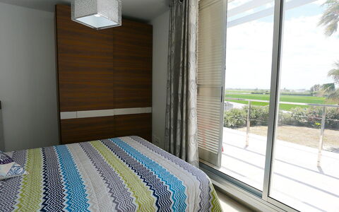L'Ampolla 652: Slaapkamer, Kamer, Eigendom, Meubilair, Bed, Interieur Ontwerp, Laken, Bedding, Onroerend Goed, Bed Frame