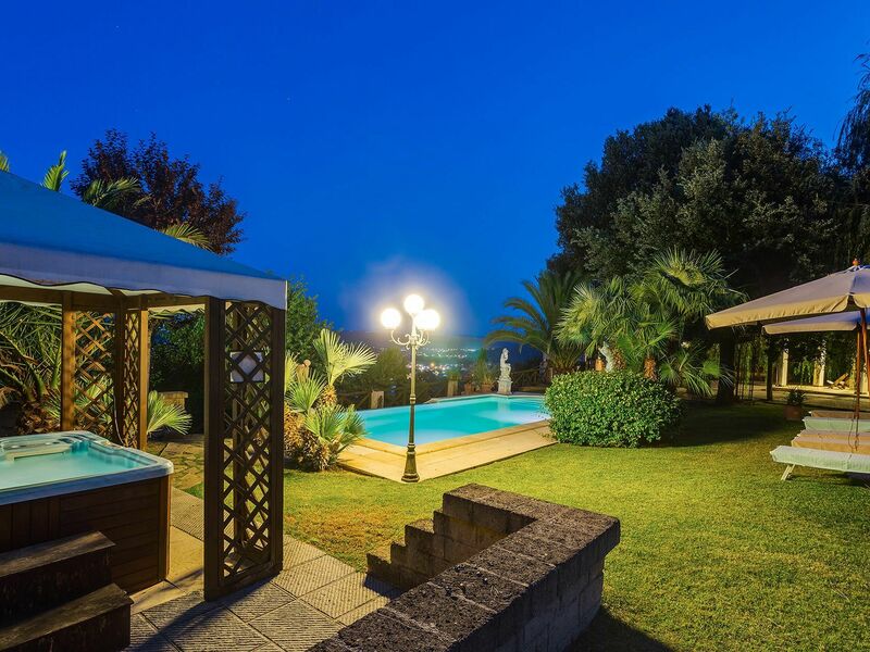 Villa Carolina