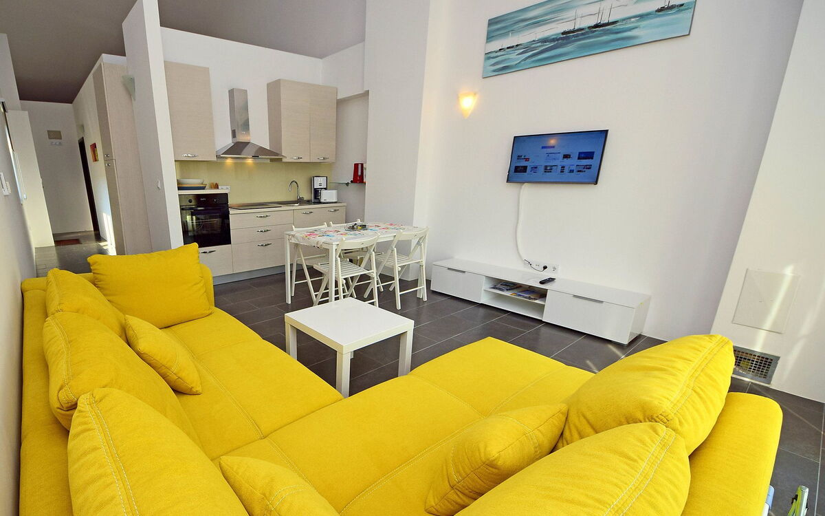 Accommodatie:&nbsp;Molo Lozna 104.2