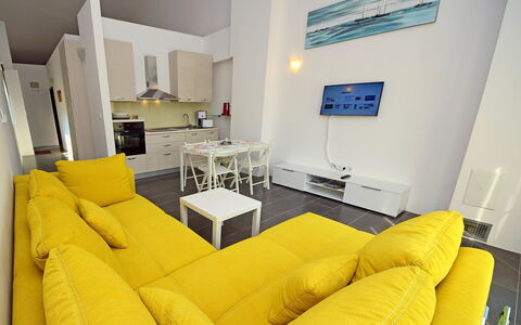 Accommodatie:&nbsp;Molo Lozna 104.2