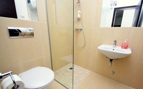 Accommodatie:&nbsp;Molo Lozna 104.4