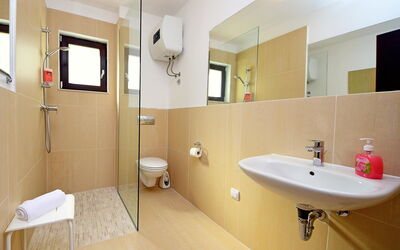 Accommodatie:&nbsp;Molo Lozna 104.4