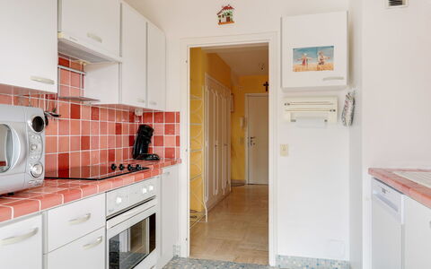 Boulouris Mimosa: Eigendom, Kamer, Huis, Onroerend Goed, Verdieping, Meubilair, Gebouw, Keuken, Interieur Ontwerp, Tegel