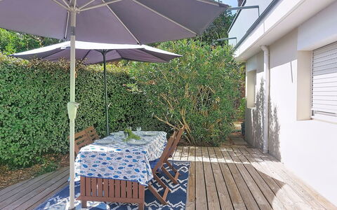 Artémis: Meubilair, Buitenmeubels, Stoel, Paraplu, Tafel, Buitentafel, Schaduw, Keuken En Eettafel, Tuin, Bloempot