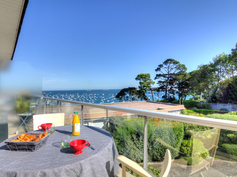 Dinard 220