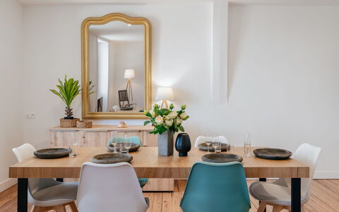 Résidence les Terrasses: Woongebied, Huis, Huis, Dak, Landgoed, Verblijf, Balkon, Voorstad, Tuin, Dorp