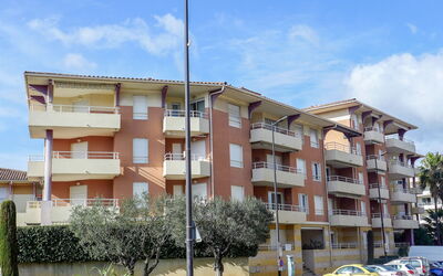 Fréjus 559: Woongebied, Eigendom, Buurt, Appartement, Gebouw, Architectuur, Huis, Onroerend Goed, Gemengd Gebruik, Condominium