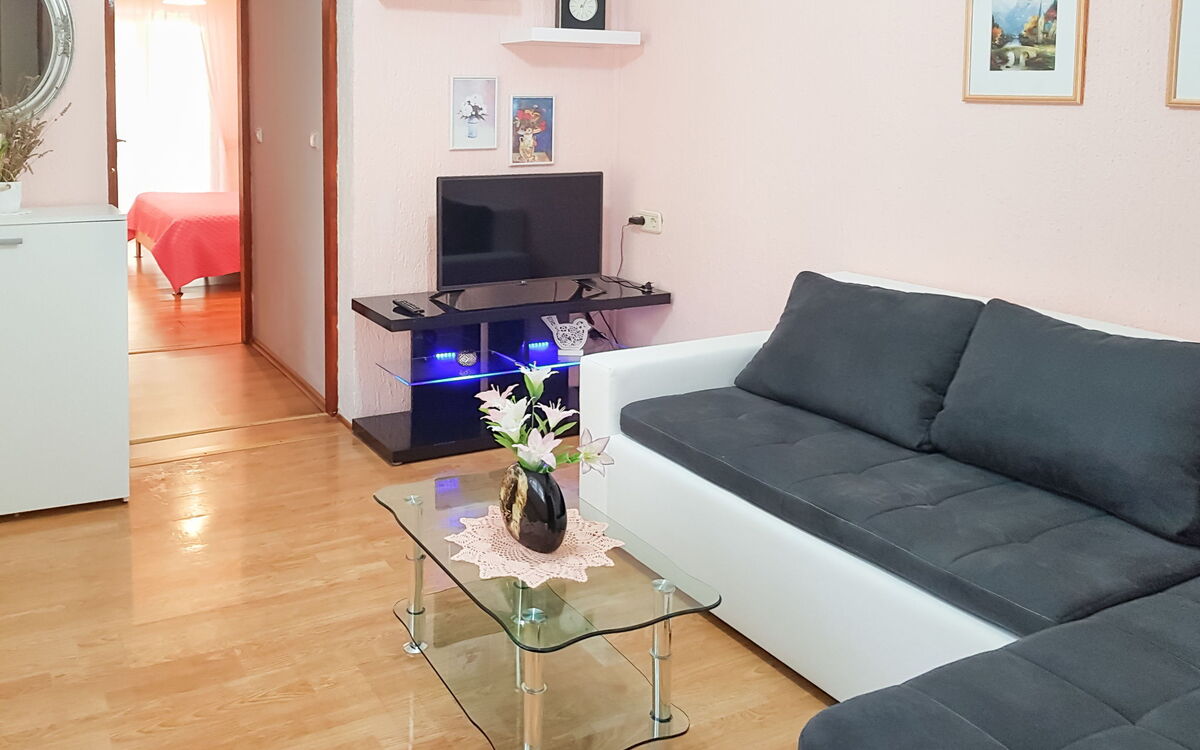 Accommodatie:&nbsp;Danica 106.1
