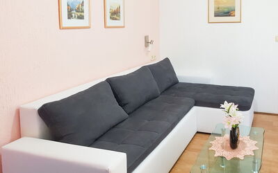 Accommodatie:&nbsp;Danica 106.1