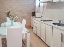 Accommodatie:&nbsp;Danica 106.1