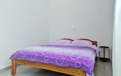 Accommodatie:&nbsp;Ivan 107.1