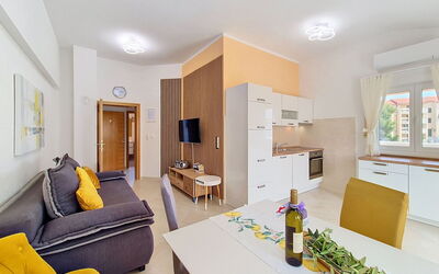 Trogir Okrug Gornji 314
