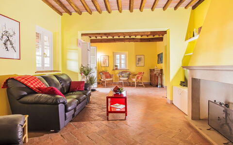 Villa Il Pellicano: Interieur Ontwerp, Meubilair, Flooring, Muur, Verdieping, Hout, Plafond, Kamer, Bankstel, Woonkamer