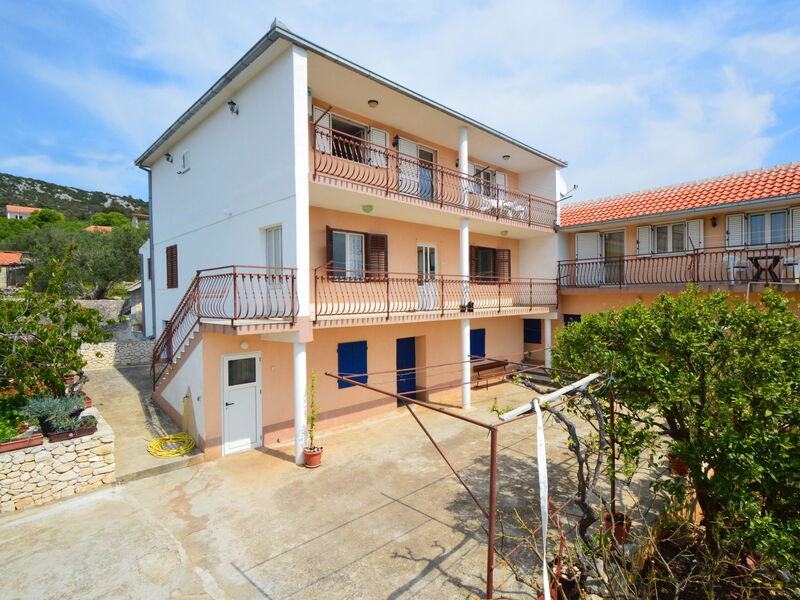 Vinišće 105