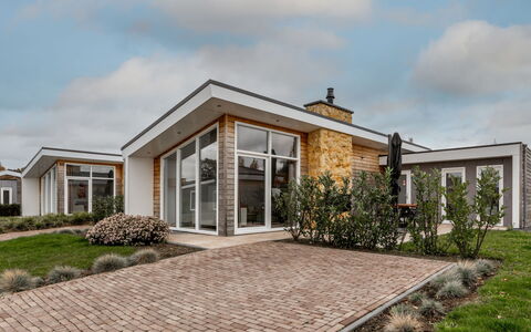Green Resort Mooi Bemelen: Lucht, Wolk, Voedsel, Fabriek, Tableware, Tafel, Venster, Berg, Fruit, Hout