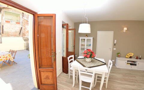 Musetta: Kamer, Eigendom, Meubilair, Gebouw, Interieur Ontwerp, Huis, Verdieping, Tafel, Onroerend Goed, Eetkamer