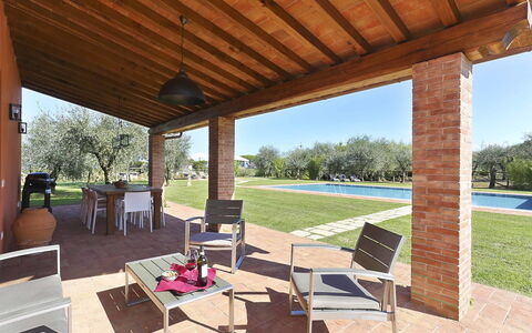 Il Grappolo: Eigendom, Huis, Gebouw, Kamer, Veranda, Onroerend Goed, Huis, Patio, Interieur Ontwerp, Landgoed