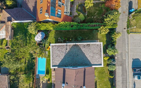 Řeporyje: Woongebied, Huis, Dak, Huis, Buurt, Landschap, Stedelijk Ontwerp, Land Lot, Voorstad, Menselijke Nederzetting