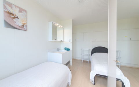 Maya - Parking and Distant View: Meubilair, Gebouw, Eigendom, Comfort, Hout, Lamp, Interieur Ontwerp, Verdieping, Huis