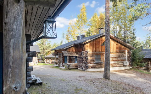 Vuokatinportti a 9: Verblijf, Huis, Huis, Garden Gebouwen, Siding, Blokhut, Boerderij, Landgoed, Schuur, Werf