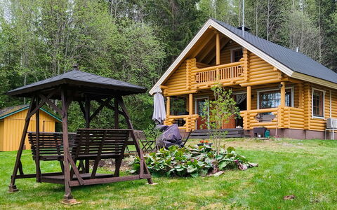Mäntyniemi: Hout, Huis, Verblijf, Dak, Huis, Siding, Blokhut, Landelijk Gebied, Land Lot, Garden Gebouwen