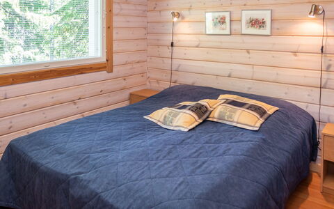 Ruka Snow and Sun 2: Hout, Interieur Ontwerp, Flooring, Verdieping, Slaapkamer, Huis, Plafond, Bed, Beits, Bed Frame