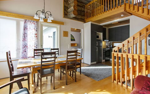 Rukapahta 5: Flooring, Interieur Ontwerp, Hout, Plafond, Meubilair, Verdieping, Kamer, Houten Vloer, Hardwood, Beits