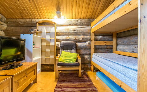 Palokärki: Plafond, Blokhut, Beits, Hardwood, Slaapkamer, Stapelbed, Timmerhout, Plank, Slaapzaal, Bed